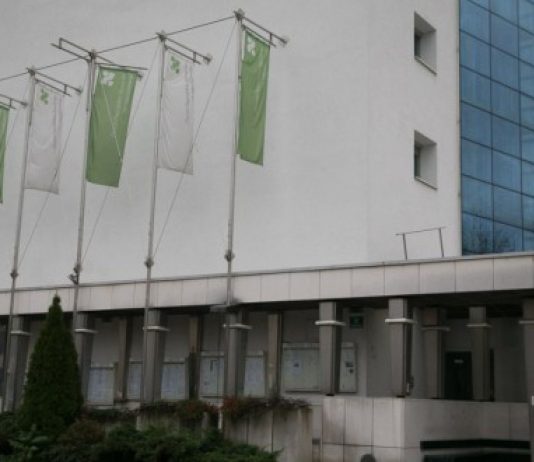 Referendum: O aktivaciji delovno sposobnih prejemnikov socialne pomoči