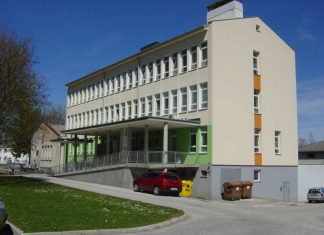Zdravnica ZD Kočevje pacientki odvzela pravico do javne oskrbe zaradi samoplačniškega pregleda