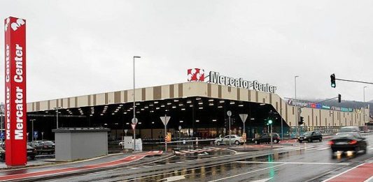 Mercator v nekaterih prodajalnah ukinil vse popuste