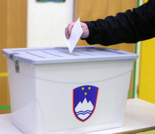 Kočevsko-ribniško: Dva odlična poslanca se bosta upokojila