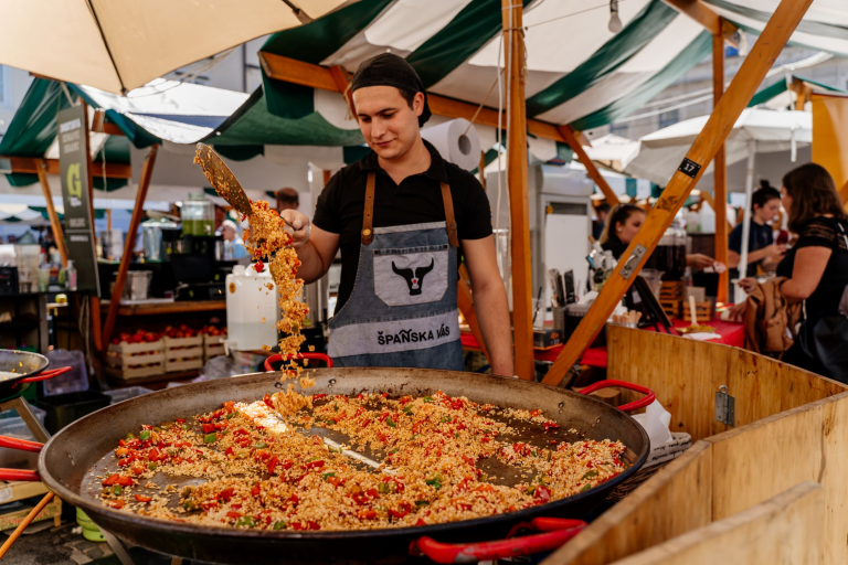 Odprta kuhna z novostmi še zadnjič letos v Novem mestu