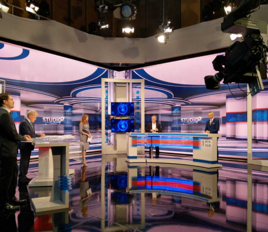 Drama na TV Slovenija: Janković skuša preprečiti oddajo Tarča