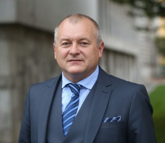 Državni sekretar se odpravlja v Romunijo