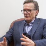 Nekdanji ustavni sodnik: Slovenija drsi v novi totalitarizem, pravna država je vse bolj le še videz