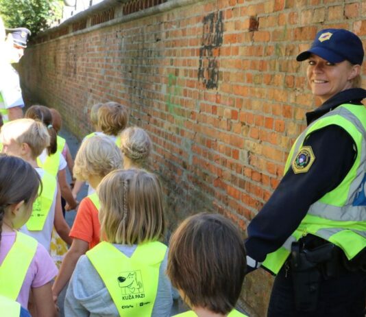 Učitelji si lahko oddahnejo: Konec pritožb zaradi ocen na inšpektorat in vzgojni opomin