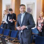 Boštjančič vendarle priznal: Novi vladi zapuščamo 3,4-odstotno proračunsko luknjo