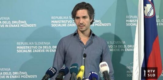 Odmevno: “Kar se dogaja, je izbilo sodu dno”