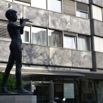 Češka vlada načrtuje ukinitev RTV-prispevka; kaj pa Slovenija?