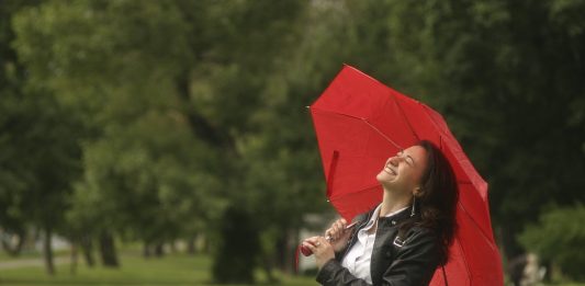 Nekaj dežja, več padavin pričakovati proti koncu tedna