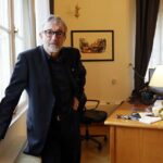 Vladna koalicija namerava s pravnimi akrobacijami podaljšati mandat predsedniku vrhovnega sodišča