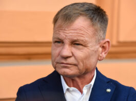 Minister Matoz s spremembo zakona za hitrejše ukrepanje pravosodja ob napadih na policiste