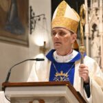 Cerkev se ima pravico izrekati o vprašanjih, ki govorijo o življenju in smrti