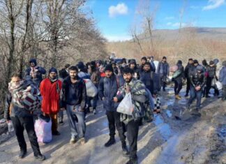 Prijeli 150 nezakonitih migrantov in tihotapca