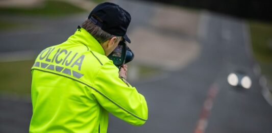 Do nedelje po vsej državi poostren nadzor hitrosti vožnje