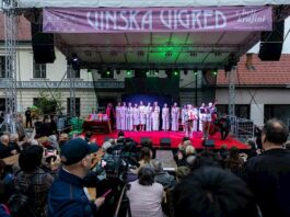 Metlika: Začenja se 44. Vinska vigred, največji vinski festival v Sloveniji