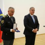 Nekdanji generalni direktor policije Jušić osumljen korupcije in bo moral na sodišče