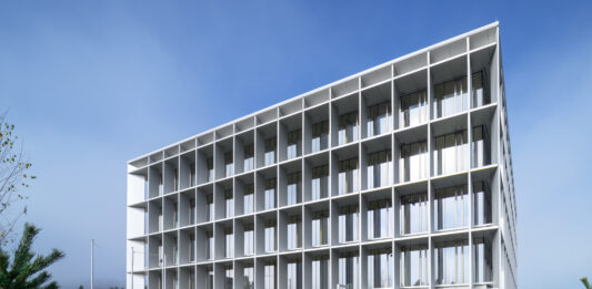 Vas zanima dobro plačana služba na Darsu?