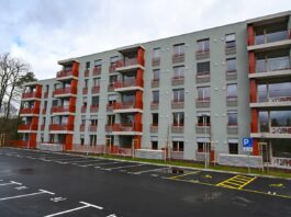 V Podbrezniku vlomilca pregnala alarmna naprava