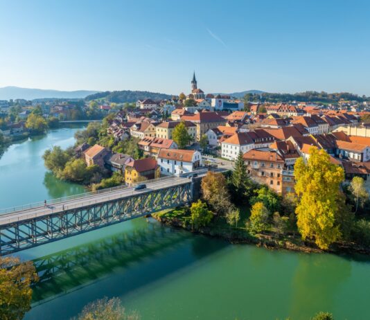 Novo mesto: V zimskih dneh do čistejšega zraka s pravilnim kurjenjem