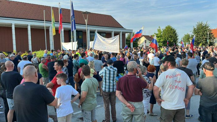 sentjernej protest