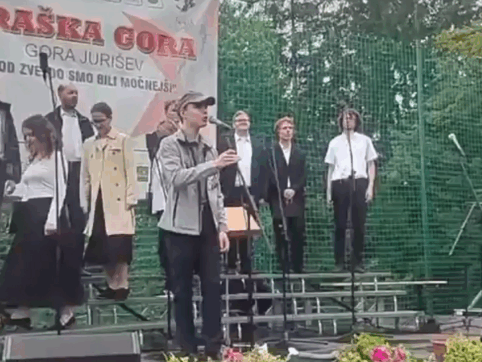 Screenshot 2025-09-20 at 09-19-31 Video Na partizanski proslavi je prišlo do sovražnega izbruha proti Janši in Možini Nova24TV
