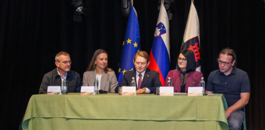 Črnomelj: Prenovljeni grad – novo središče kulturnega in družabnega utripa Bele krajine