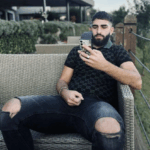 Sodišče podaljšalo pripor domnevnemu napadalcu na Aleša Šutarja