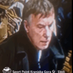 Pod plašč pobasal dve dragi jakni in odšel iz trgovine (video)