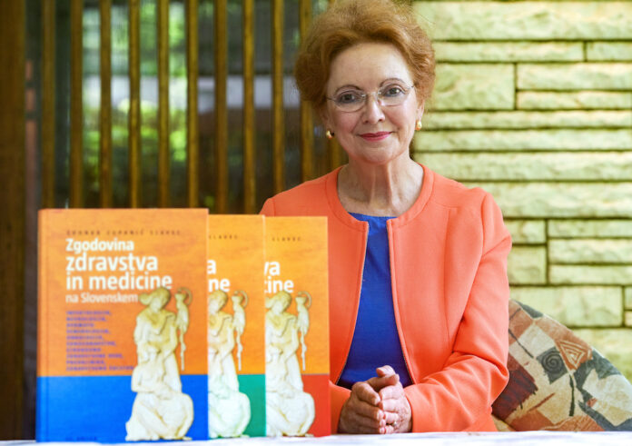 Zvonka_slavec_FOTO_Matic_Stojs_Lomovsek