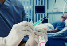 Pacienta bo mogoče evtanazirati tudi z »blazino čez obraz«