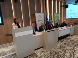 Novo mesto: Na Otočcu poteka mednarodna konferenca na temo prihodnosti dela