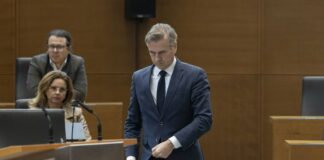 Nova politična afera: Policija pod Golobom grdo zlorabljena