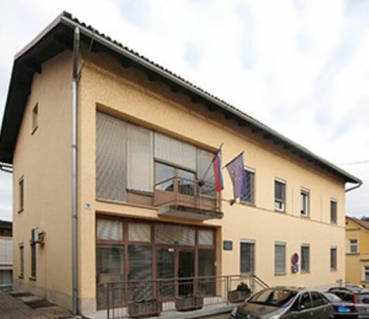 Na novomeškem tožilstvu prejeli grožnjo o nevarnem predmetu