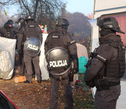 22-letnemu Romu zasegli puško