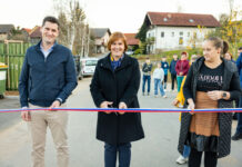 Primostek s kanalizacijo in komunalno infrastrukturo