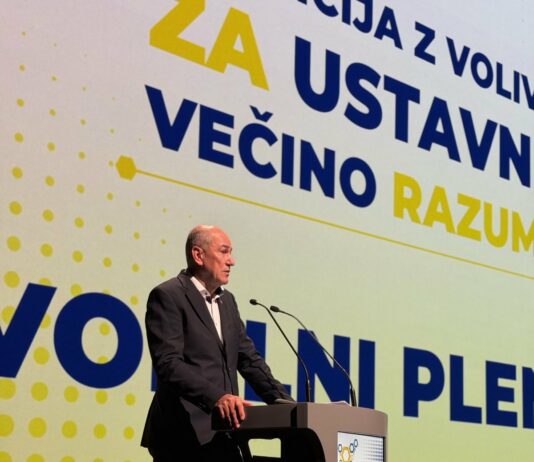 V parlament bi prišlo sedem strank; kako bi se razdelili sedeži