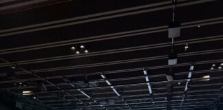 Takšna so medstrankarska razmerja pri nas po neodvisni evropski anketi