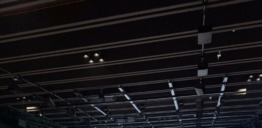 Takšna so medstrankarska razmerja pri nas po neodvisni evropski anketi