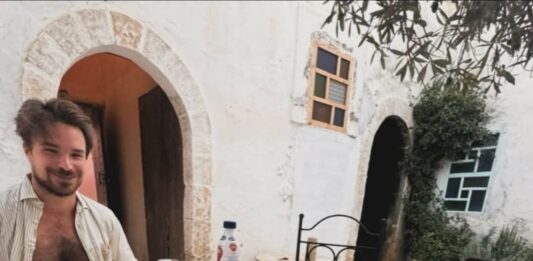 Afera Fotopub: Smodeja ni bilo, prišel je le odvetnik