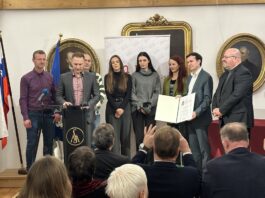 Združenje novinarjev podelilo že 15. častna priznanja Boruta Meška