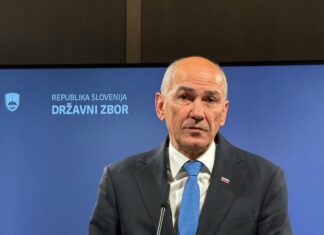 Janez Janša: Slovenijo vodi organizirana kriminalna združba
