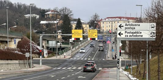 Nastavitve semaforjev na nevarnem novomeškem križišču bodo spremenjene