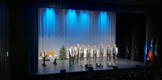 Ko tradicija zažari: 27. Miklavžev koncert ljudskih pevcev