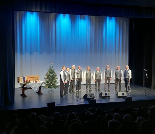 Ko tradicija zažari: 27. Miklavžev koncert ljudskih pevcev