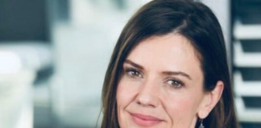 Odmevno: Mora biti res hudo, da se Golob skuša promovirati preko žene predsednika opozicijske stranke