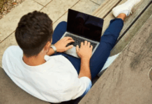 Samostojni podjetniki pod težo davčnih bremen zapirajo svojo dejavnost