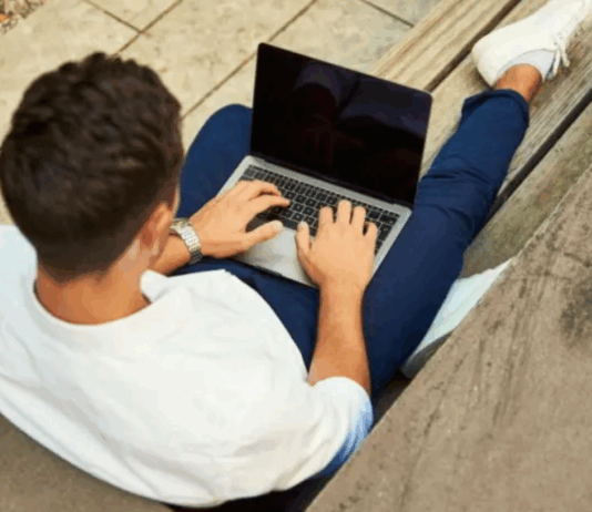 Samostojni podjetniki pod težo davčnih bremen zapirajo svojo dejavnost