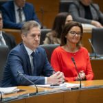 Kallasova naj bi umaknila kandidaturo Fajonove za posebno predstavnico EU