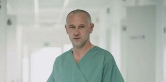 Ortoped Gregor Kavčič zoper Roberta Goloba vložil tožbo zaradi obrekovanja