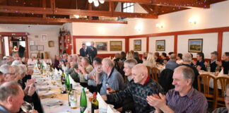 Spomini, klepet, dobra volja na srečanju, ki povezuje generacije